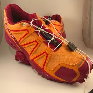 Salomon Tail Running shoes in orange and pink